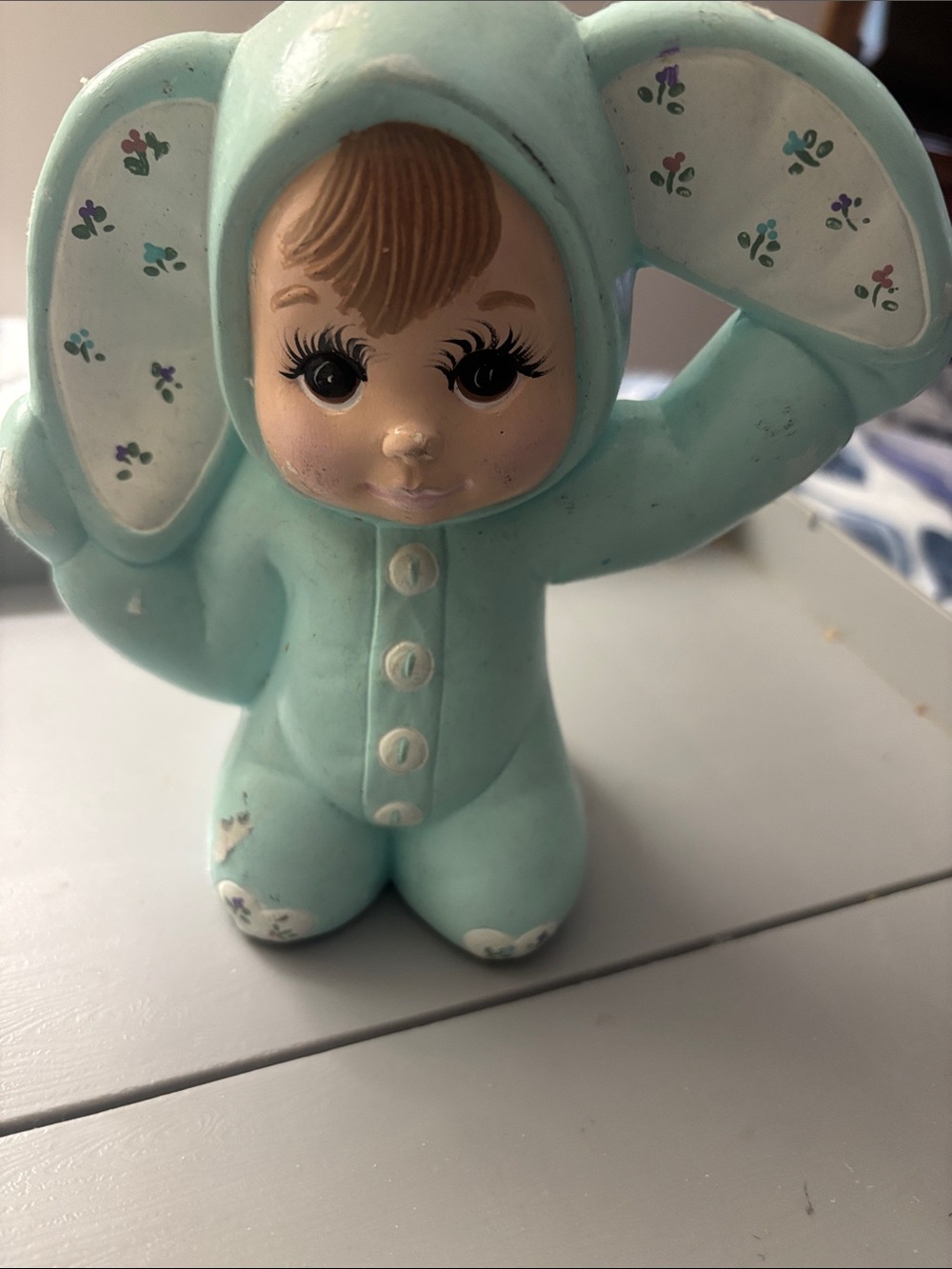 Vintage Ceramic Bunny-Ear Figurine - Sweet Tots
